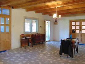Casa 7 camere în Moieciu de Jos