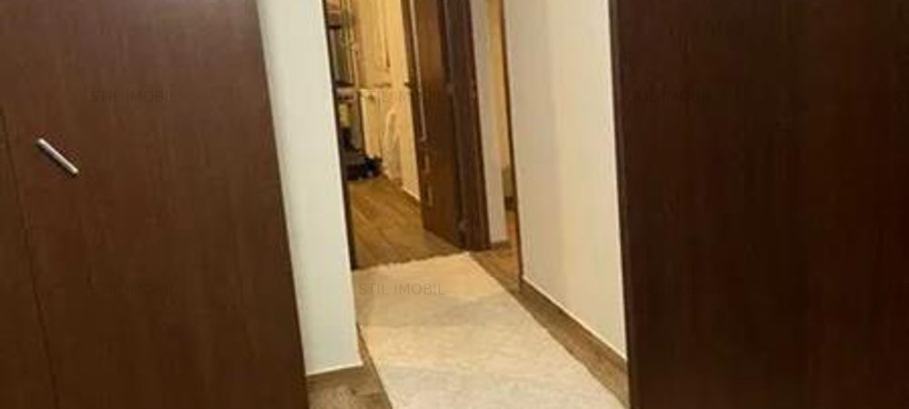 Apartament 3 Camere Alexandru cel Bun - 550 euro - imaginea 0 + 1