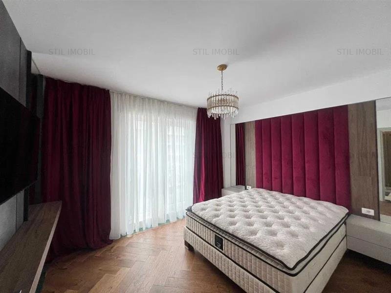 Apartament de LUX cu o suprafata de 70 mp2, 2 camere, decomandat + parcare inclu