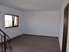 Casa de vânzare 3 camere, în Iaşi, zona Cug