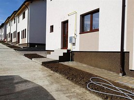 Casa de vânzare 4 camere, în Iasi, zona Miroslava