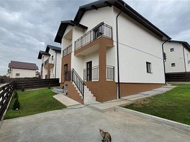 Casa de vânzare 4 camere, în Valea Lupului, zona Central