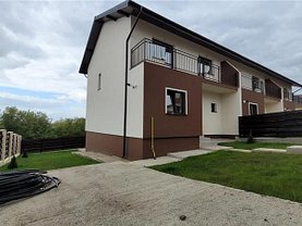 Casa de vânzare 4 camere, în Valea Lupului, zona Central