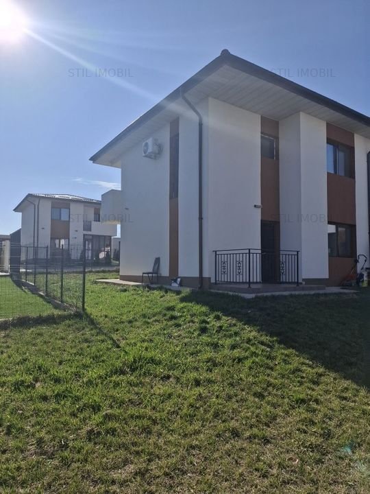 Casa/Vila de inchiriat- 750 euro