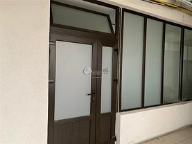 Închiriere spaţiu comercial