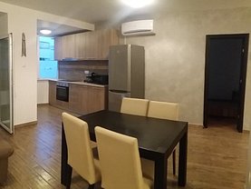 Apartament de închiriat 3 camere, în Baia Mare, zona Ultracentral