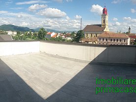 Apartament de vânzare 3 camere în Baia Mare, Orasul Vechi