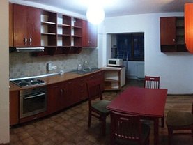 Apartament de închiriat 3 camere, în Baia Mare, zona Ultracentral