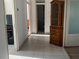 Apartament de închiriat 4 camere, în Baia Mare, zona Republicii