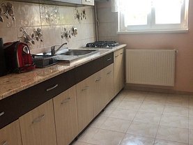 Apartament de vânzare 2 camere, în Baia Mare, zona Săsar
