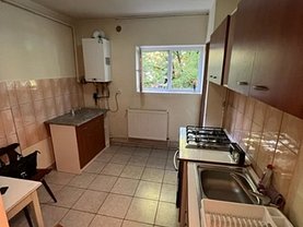 Apartament de vânzare 2 camere în Baia Mare, Central