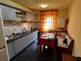 Apartament de vânzare 2 camere, în Baia Mare, zona Hotvon