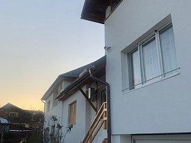 Casa de închiriat 3 camere, în Baia Mare, zona Valea Roşie