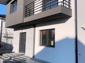 Casa 3 camere în Baia Mare, Est