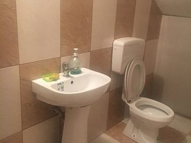 Închiriere spaţiu industrial