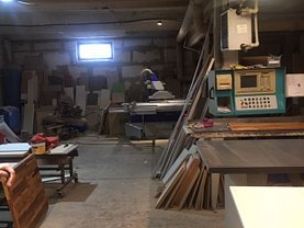 Închiriere spaţiu industrial