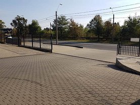 Vânzare spaţiu comercial