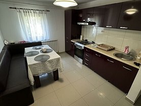 Apartament de închiriat 3 camere, în Tulcea, zona Piaţa Veche