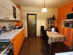Apartament de vânzare 2 camere în Botosani, Central