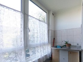 Apartament de vânzare 3 camere în Botosani, Nord