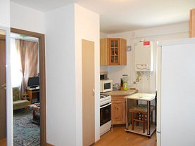Apartament de vânzare 3 camere, în Deva, zona Minerul