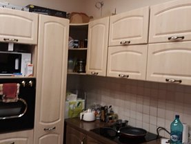 Apartament de închiriat 3 camere, în Deva, zona Ultracentral