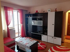 Apartament de vânzare 2 camere, în Deva, zona Kogalniceanu