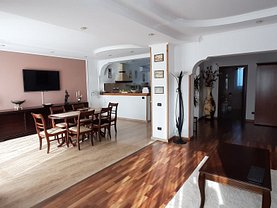 Casa 7 camere în Deva, Central