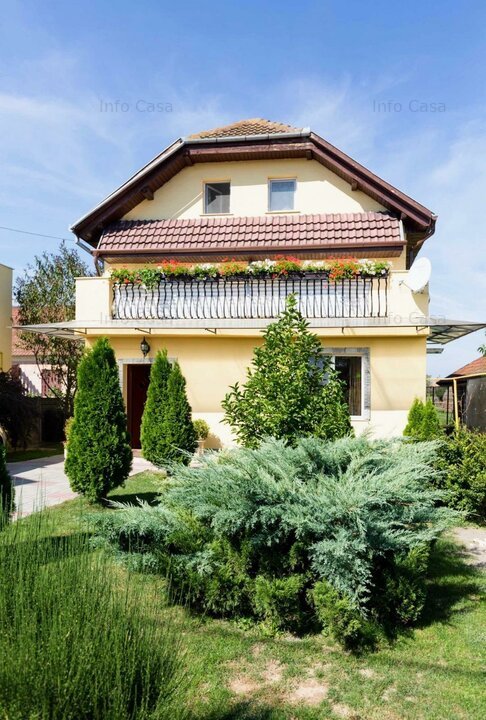 Casa de vanzare
