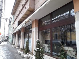 Vânzare spaţiu comercial