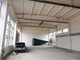 Închiriere spaţiu industrial
