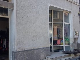 Vânzare spaţiu comercial