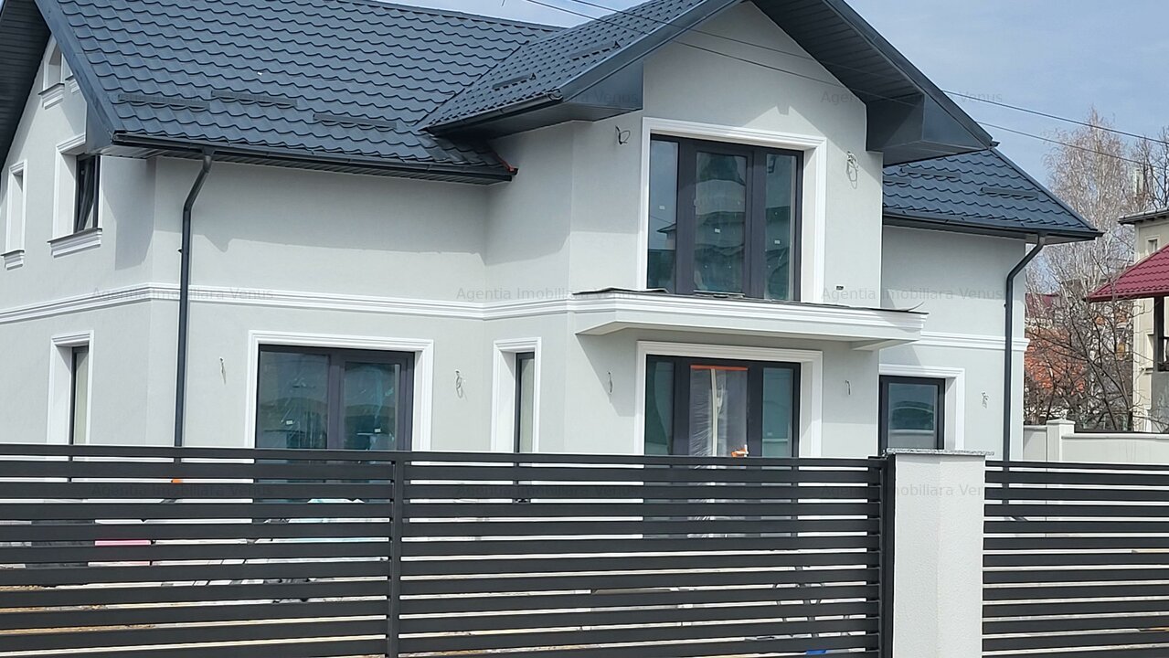 Casa cu etaj, finisaje premium, zona Bucovina