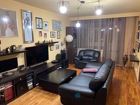 Apartament de vânzare 3 camere în Botosani, Central