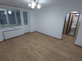 Apartament de vânzare 2 camere în Botosani, Central