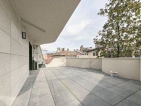 Apartament de vânzare 3 camere, în Bucuresti, zona Unirii
