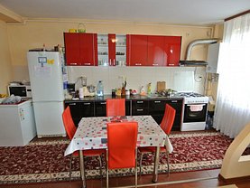 Apartament de vânzare 3 camere în Bistrita, Sud