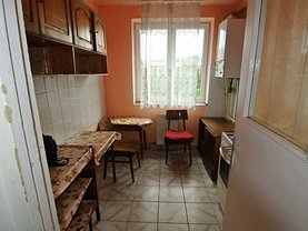 Apartament de vânzare 3 camere în Bistrita, Decebal