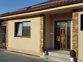 Casa 3 camere în Bistrita, Sud-Vest