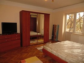 Apartament de vânzare 2 camere în Satu Mare, Central
