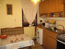 Apartament de vânzare 2 camere, în Satu Mare, zona Central