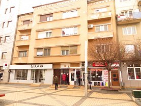 Apartament de vânzare 3 camere, în Satu Mare, zona Central