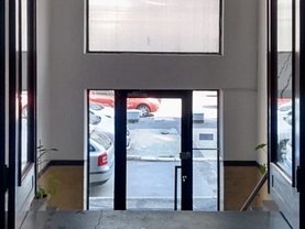 Apartament de închiriat 4 camere, în Bucureşti, zona Rosetti