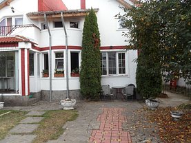 Casa 5 camere în Targoviste, Suseni