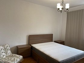 Apartament de închiriat 3 camere, în Bucureşti, zona P-ţa Romană