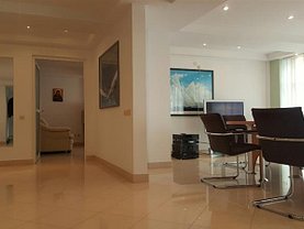 Casa de închiriat 3 camere, în Bacău, zona Nord