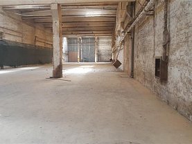 Închiriere spaţiu industrial