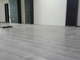 Închiriere spaţiu comercial