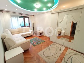 Apartament de vânzare 4 camere, în Sibiu, zona Vasile Aaron
