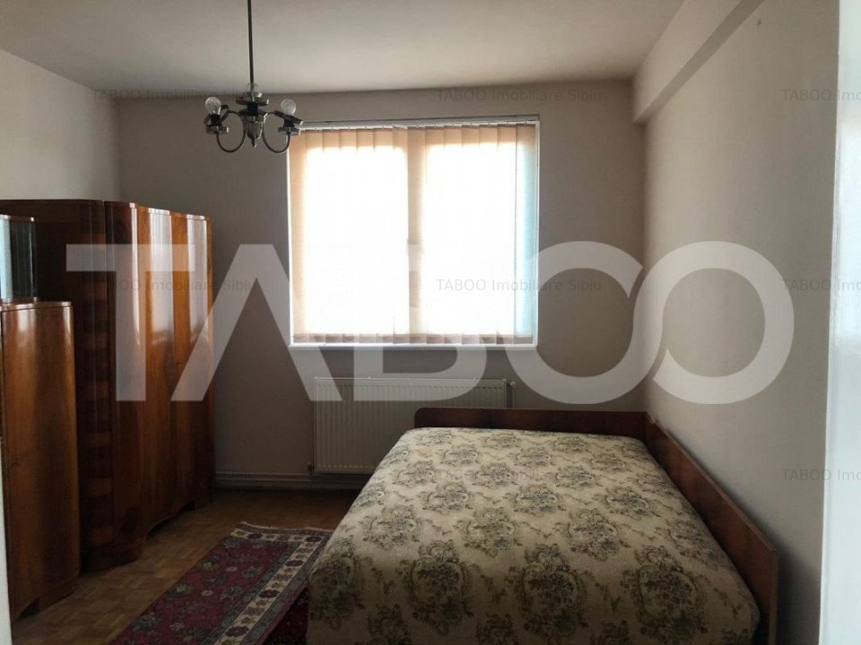Apartament 3 camere de inchiriat in zona Lupeni din Sibiu - imaginea 1